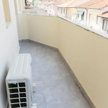 Apartment Luminoso Vicino A Tutto